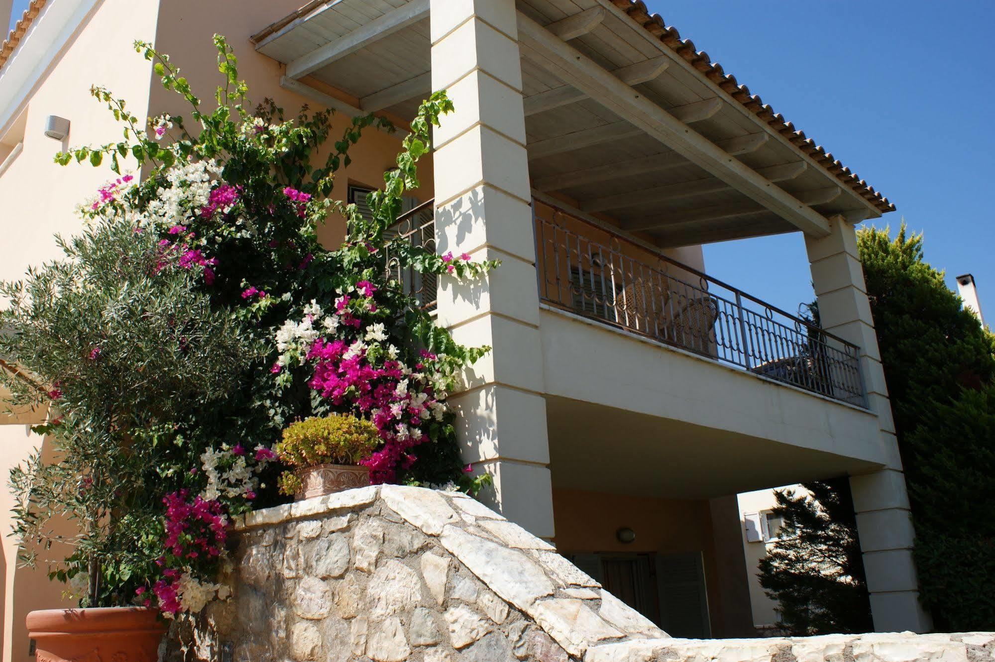 Harmony Hotel Apartments Selianítika Exterior foto
